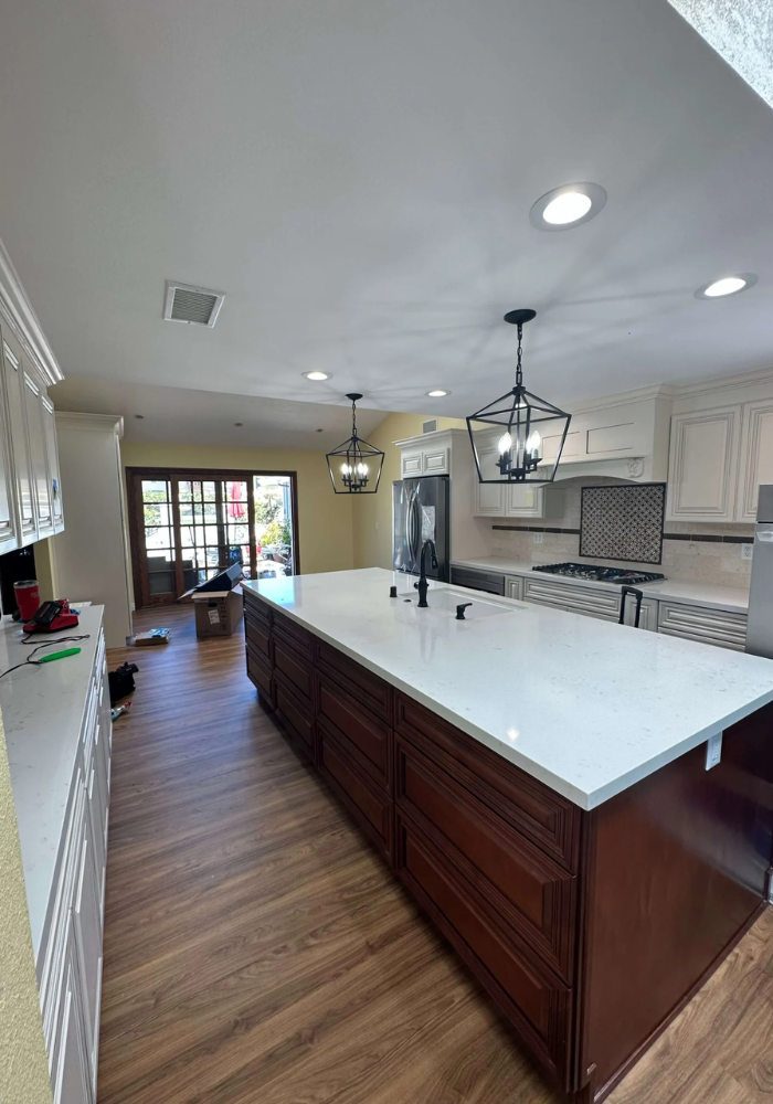 Two-Tone Kitchen Color Scheme